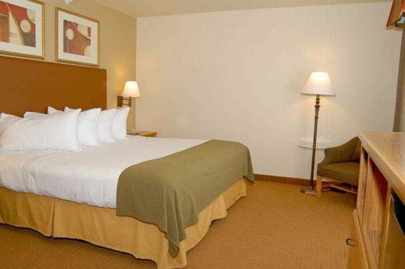 Best Western Wapakoneta Inn Værelse billede